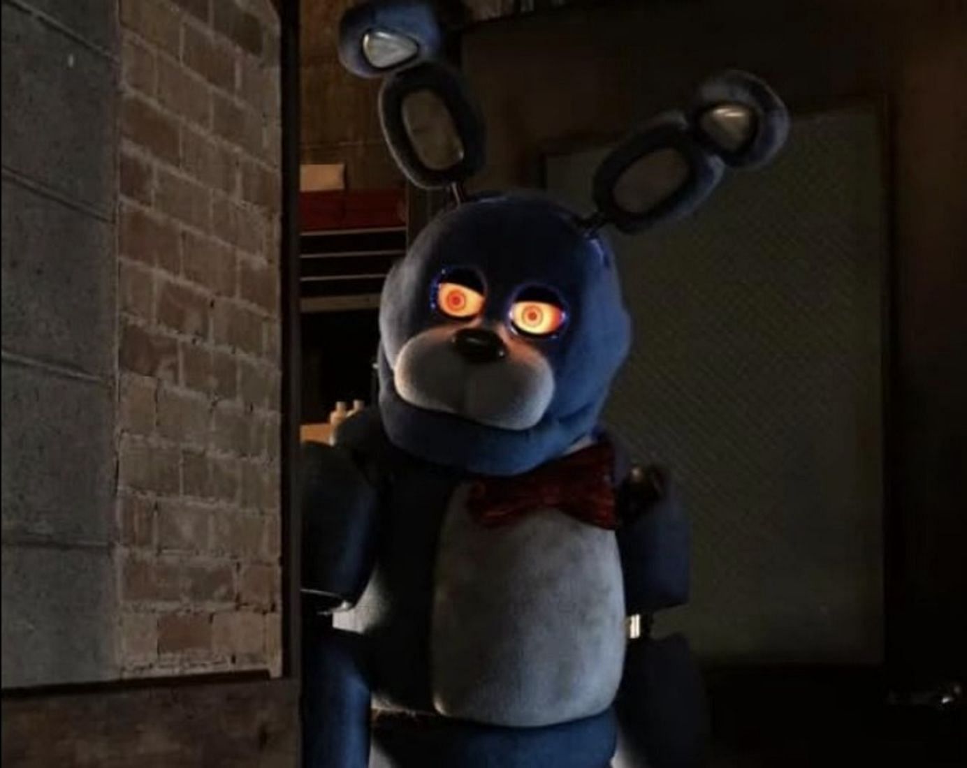 A scene from FNAF featuring Bonnie (Image via IMDb)